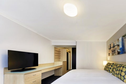 Novotel Sydney City Centre - Sydney Tourism 11