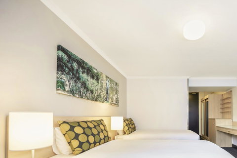 Novotel Sydney City Centre - Sydney Tourism 6