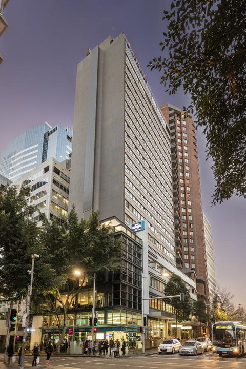 Novotel Sydney City Centre - Sydney Tourism 1