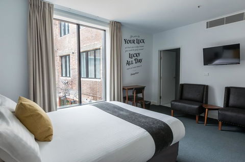 The Lucky Hotel - Sydney Tourism 2