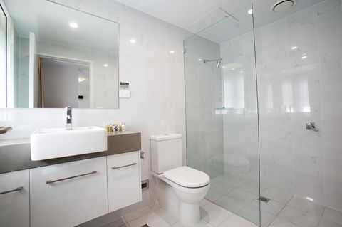 The Lucky Hotel - Sydney Tourism 30