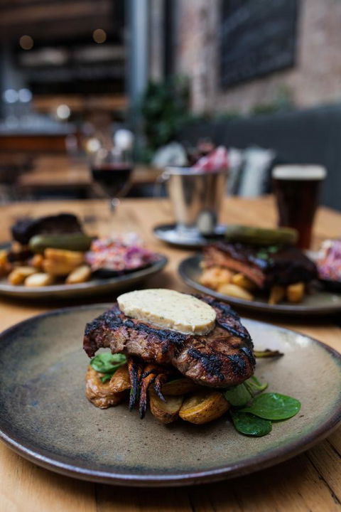 The Lucky Hotel - Sydney Tourism 40