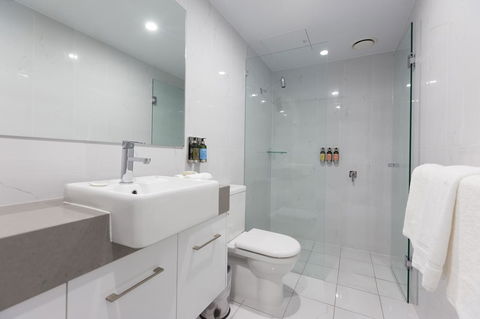 The Lucky Hotel - Sydney Tourism 5