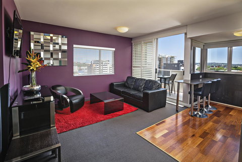 Honeysuckle Executive Apartments - Sydney Tourism 14