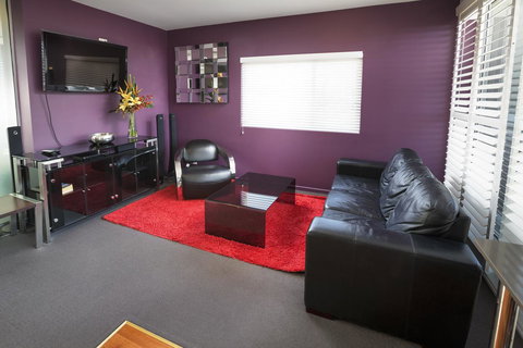 Honeysuckle Executive Apartments - Sydney Tourism 13