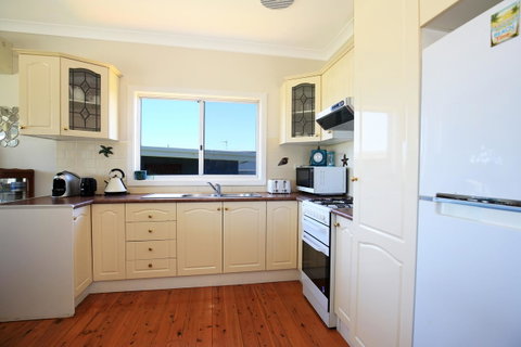 Glory @ Culburra - Absolute Beachfront - Pet & Family Friendly - Sydney Tourism 5