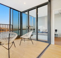 Brand New 3 Bedrooms Apt with Waterfront View - Sydney Tourism
