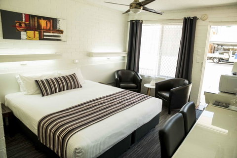 Coastal Bay Motel - Sydney Tourism 27