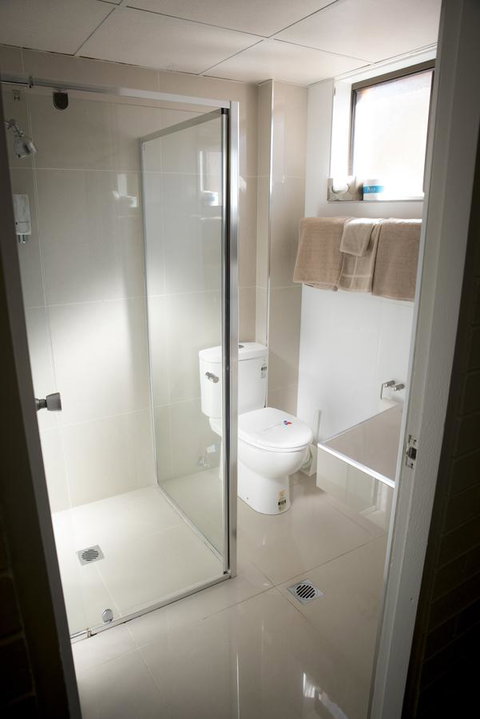 Coastal Bay Motel - Sydney Tourism 30