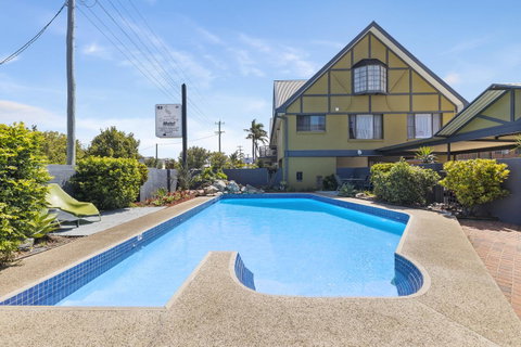 Coastal Bay Motel - Sydney Tourism 1