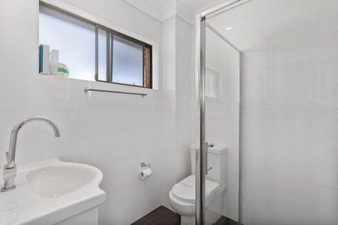 Coastal Bay Motel - Sydney Tourism 3