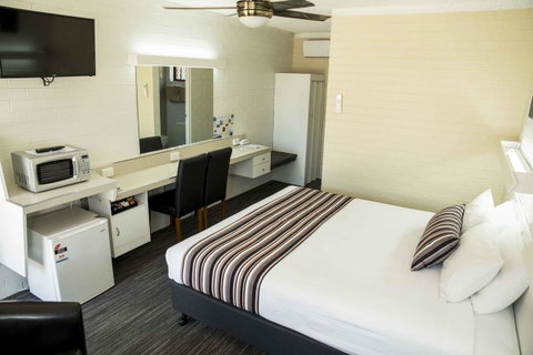 Coastal Bay Motel - Sydney Tourism 28