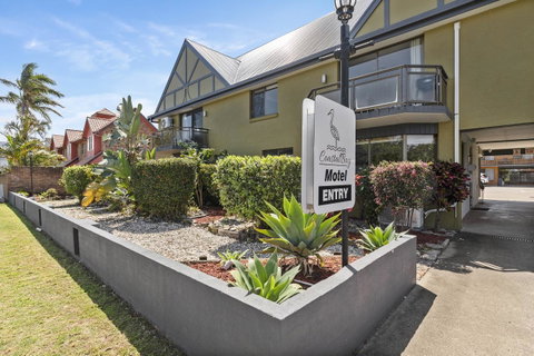 Coastal Bay Motel - Sydney Tourism 4