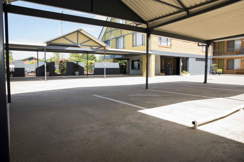 Coastal Bay Motel - Sydney Tourism 39