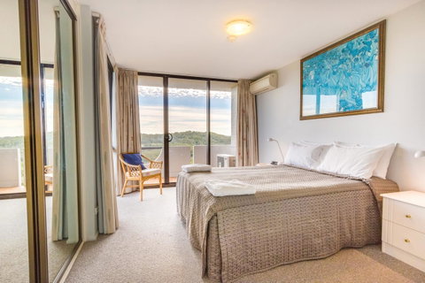 Pacific Towers Beach Resort - Sydney Tourism 37
