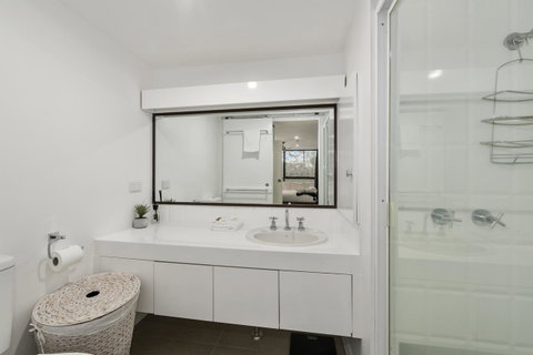 Pacific Towers Beach Resort - Sydney Tourism 2