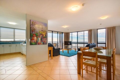 Pacific Towers Beach Resort - Sydney Tourism 43