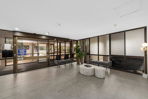Pacific Towers Beach Resort - Sydney Tourism 9