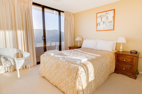 Pacific Towers Beach Resort - Sydney Tourism 20
