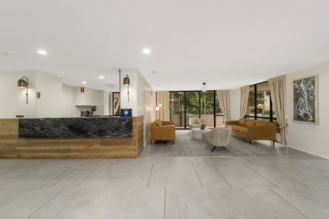 Pacific Towers Beach Resort - Sydney Tourism 7