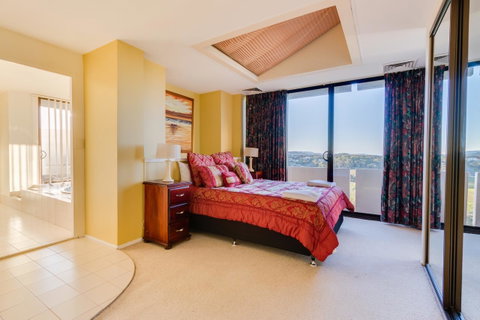 Pacific Towers Beach Resort - Sydney Tourism 16