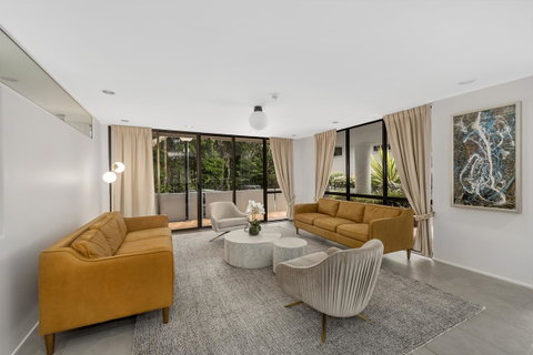 Pacific Towers Beach Resort - Sydney Tourism 10