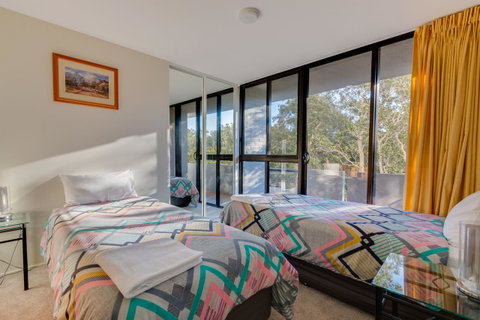 Pacific Towers Beach Resort - Sydney Tourism 30