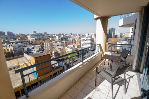 Castle Serviced Apartments - Sydney Tourism 23