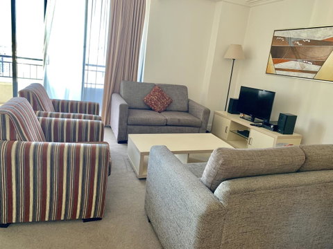 Castle Serviced Apartments - Sydney Tourism 6