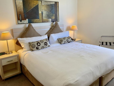 Castle Serviced Apartments - Sydney Tourism 14