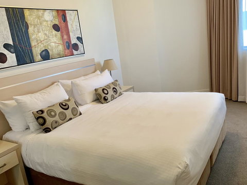 Castle Serviced Apartments - Sydney Tourism 13