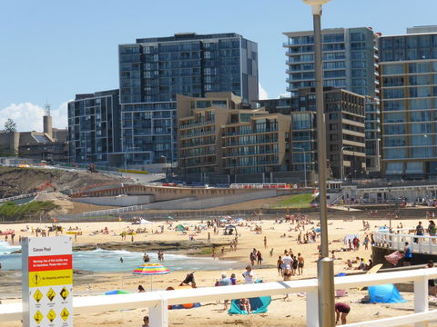 Arena Luxury Beachfront Apartment - Sydney Tourism 13