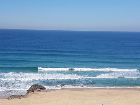 Arena Luxury Beachfront Apartment - Sydney Tourism 29