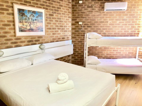 Marco Polo Motor Inn Sydney - Sydney Tourism 8