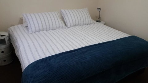 Twin Palms Holiday House At Lighthouse - Sydney Tourism 7