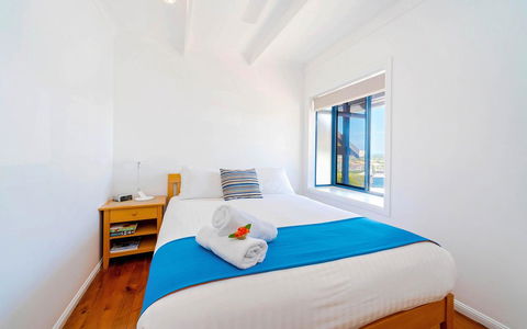 Coast Yamba - Adults Only - Sydney Tourism 5