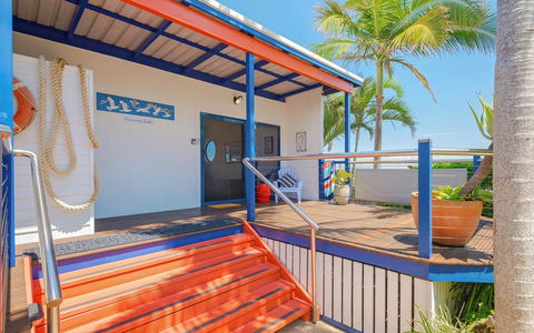Coast Yamba - Adults Only - Sydney Tourism 25
