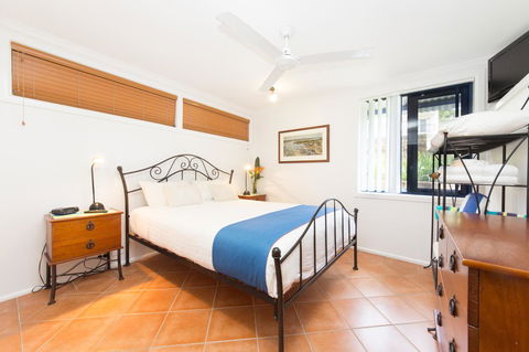 Coast Yamba - Adults Only - Sydney Tourism 31