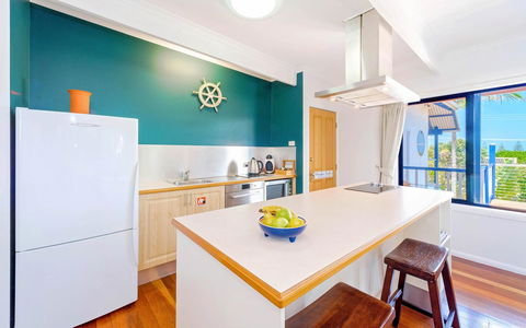 Coast Yamba - Adults Only - Sydney Tourism 12