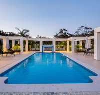 One Mile Mansion - Private Coastal Retreat FREE FAMILY ADVENTURE PASS - Sydney Tourism