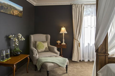 Mountainside B & B - Sydney Tourism 17
