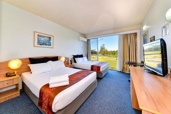 The Select Inn Ryde with Sydney Tourism
