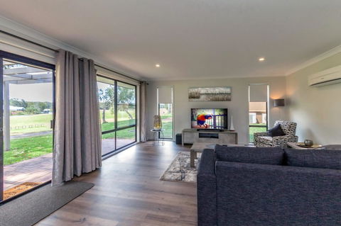 Horizons Retreat & Golf, Villa 133 - Sydney Tourism 2