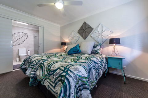 Horizons Retreat & Golf, Villa 133 - Sydney Tourism 7