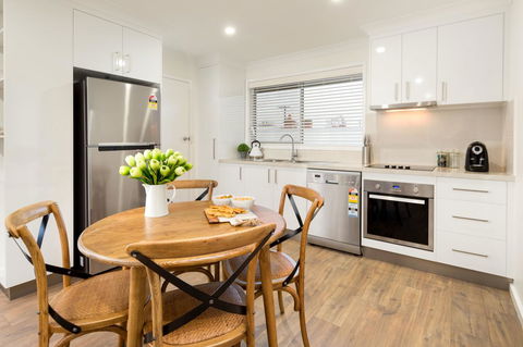 Sleeping In Style - Central & Sophisticated - Sydney Tourism 6