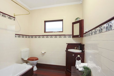 Allegra Cottage Of Leura - Sydney Tourism 8
