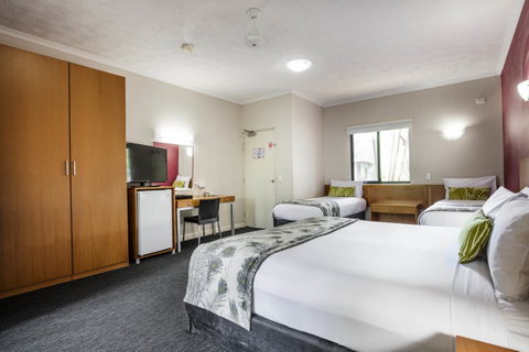 Mercure Darwin Airport Resort - Sydney Tourism 22