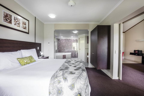 Mercure Darwin Airport Resort - Sydney Tourism 14