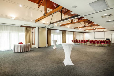 Mercure Darwin Airport Resort - Sydney Tourism 37