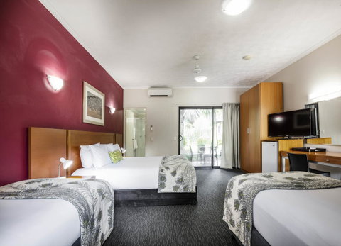 Mercure Darwin Airport Resort - Sydney Tourism 21